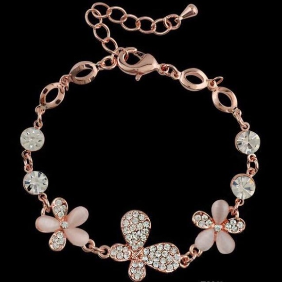 Rhinestone Butterfly with Crystal Flowers Bracelet - Picture 1 of 1